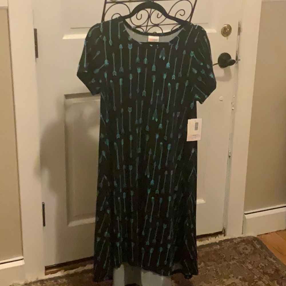 LuLaRoe Carly swing dress, size small, brand new with tags, black w/blue arrows
